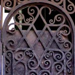 Orthordox_church_Gate_ St_Ptersburg