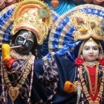 Darszan: Sri Sri Gaura Nitjananda Sri Sri Radha Gopinath